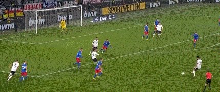 世界杯手机观看软件下载-【世预赛】穆勒+萨内双响 罗伊斯1射2传 德国9比0胜